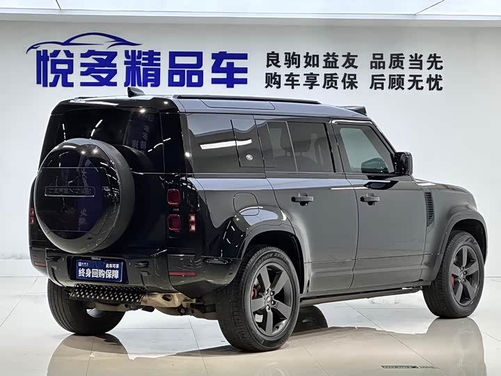 Фото 9 - Land Rover Defender