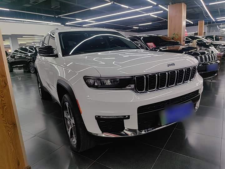 2024 Jeep Grand Cherokee Hybrid