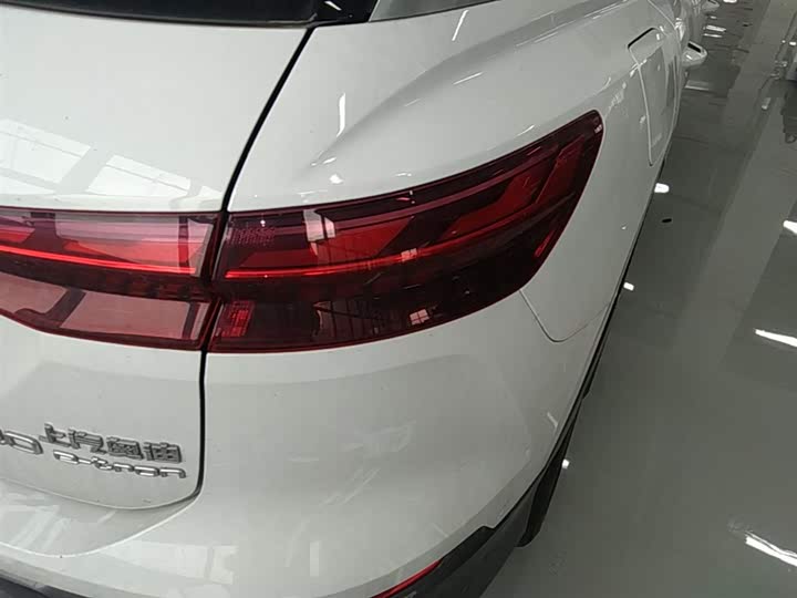Audi Q5 e-tron 2023 2023款 40 e-tron 星耀型 锦衣套装