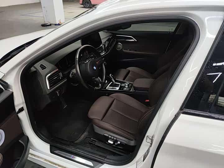 Фото 2 - BMW 1 Series