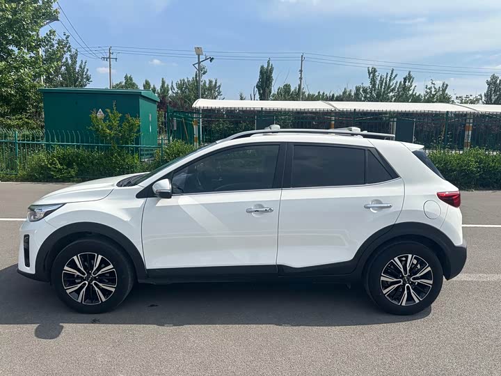Kia KX1 2021 2021款 1.4L 自动趣享版