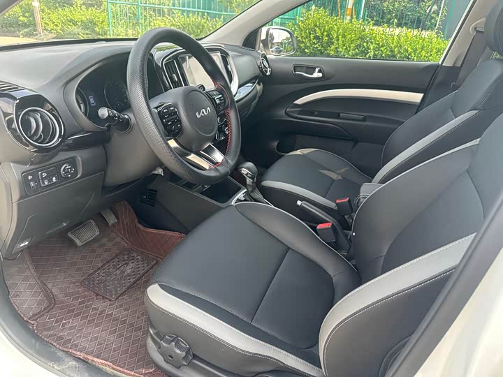 Kia KX1 2021 2021款 1.4L 自动趣享版