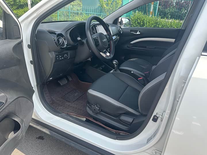 Kia KX1 2021 2021款 1.4L 自动趣享版