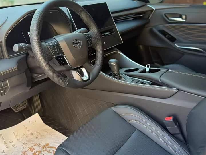 Фото 5 - Toyota Avalon