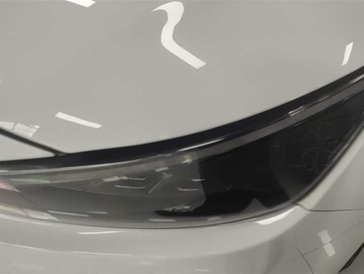 Фото 5 - Geely Geometry A
