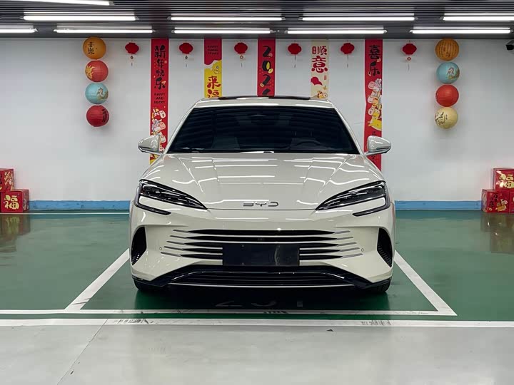 BYD Seal 07 DM-i Hybrid 2025 2025款 DM-i 1.5L 125km 尊贵型