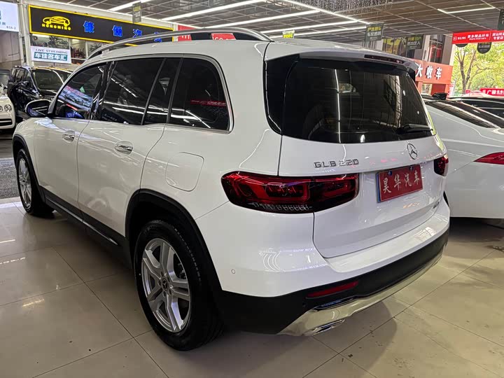 Mercedes-Benz GLB-Class 2022 2022款 GLB 220 动感型
