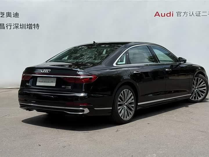 Audi A8 2025 2025款 A8L 50 TFSI quattro 臻选型