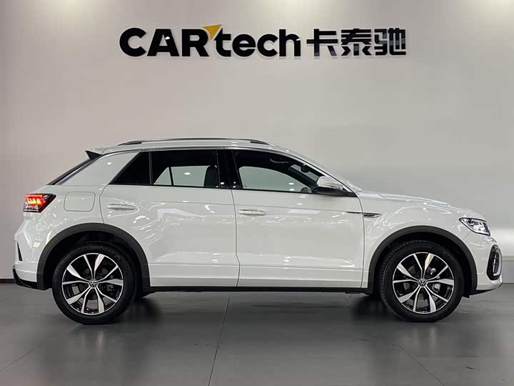Volkswagen T-Roc 2025 2025款 改款 300TSI DSG两驱辰光版
