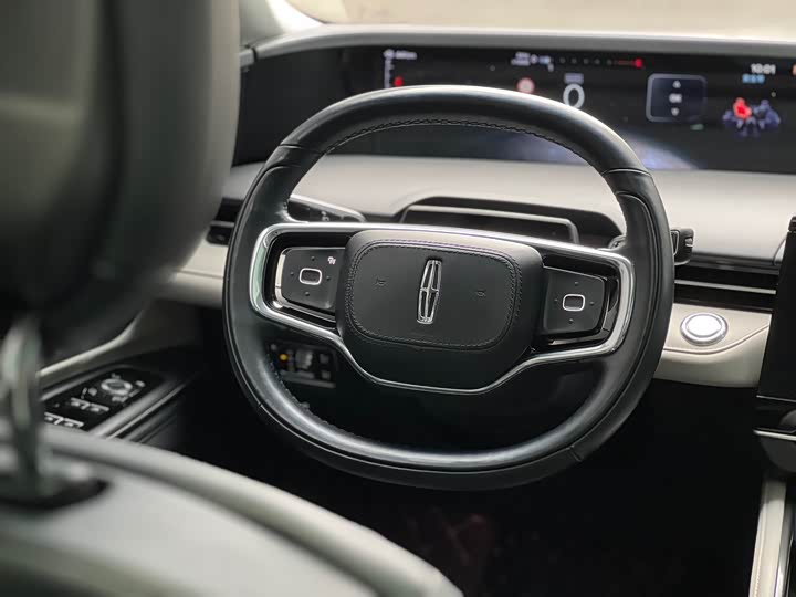 Lincoln Nautilus 2023 2023款 2.0T 四驱尊逸版