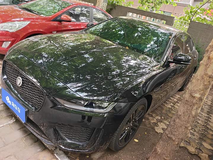 Jaguar XE L 2025 2025款 2.0T 250PS R-DYNAMIC 90周年典藏版