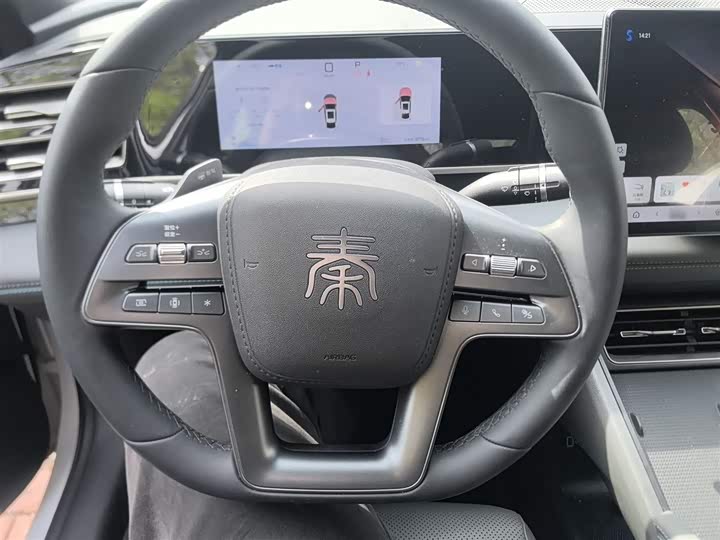 Фото 3 - BYD Qin L