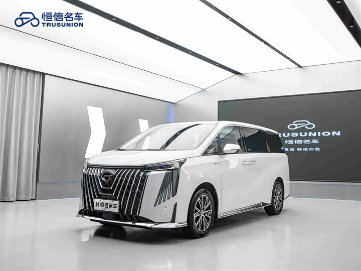 Фото 1 - GAC Trumpchi M8