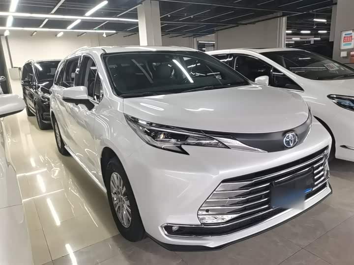 Toyota Sienna 2021 2021款 2.5L混动 舒适版