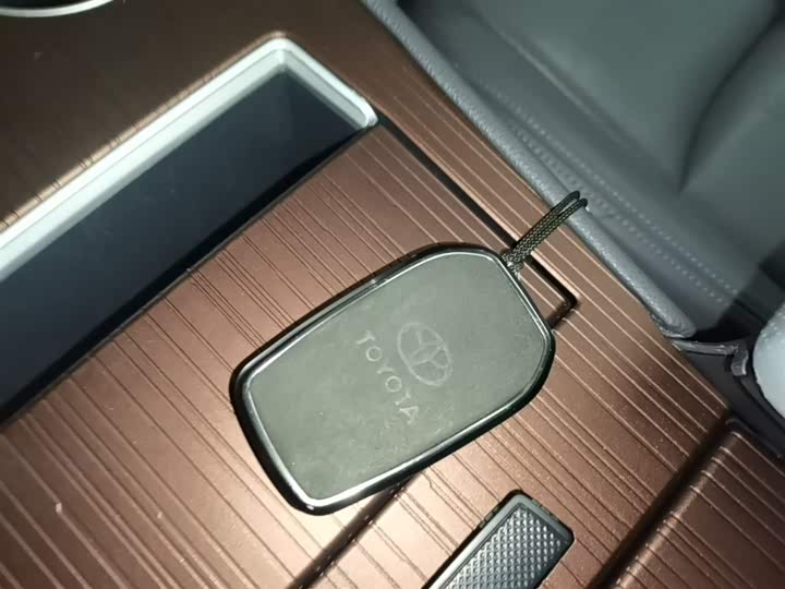 Toyota Sienna 2021 2021款 2.5L混动 舒适版