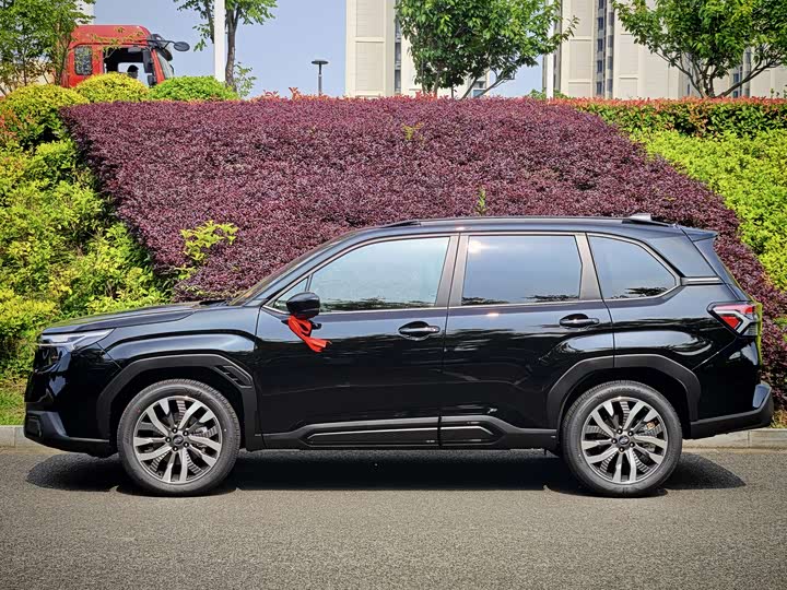 Subaru Forester 2026 2026款 2.5i AWD 旗舰版EyeSight