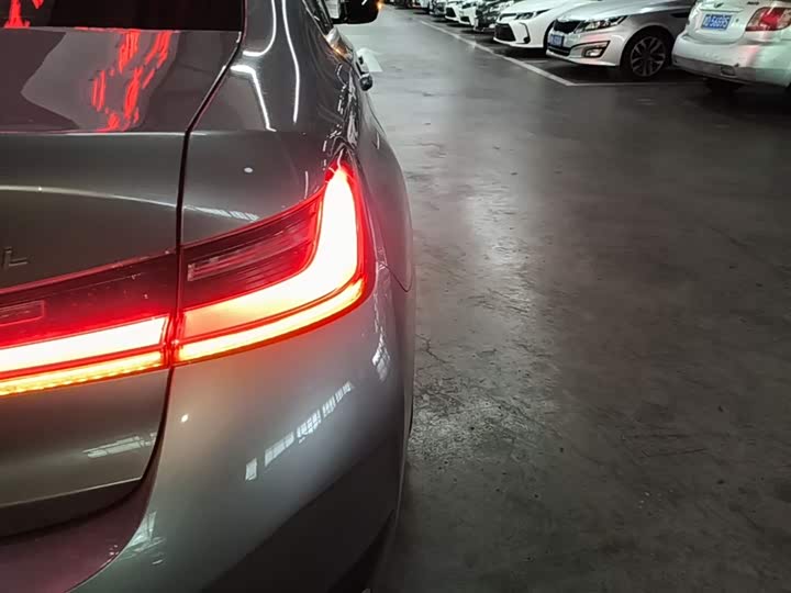 Фото 8 - BMW i3