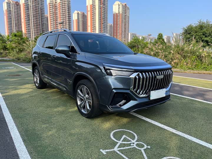 Фото 3 - Geely Okavango L