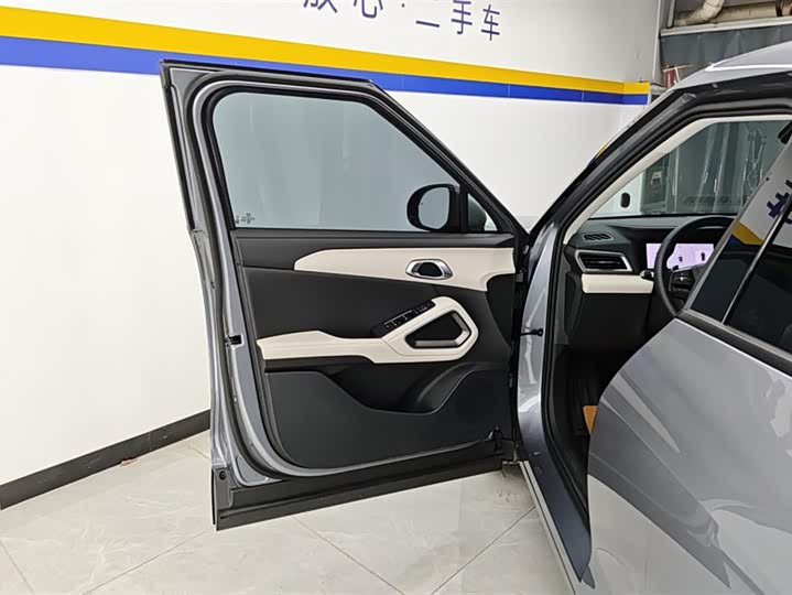 BYD Yuan Up 2025 2025款 智驾版 401KM 活力版