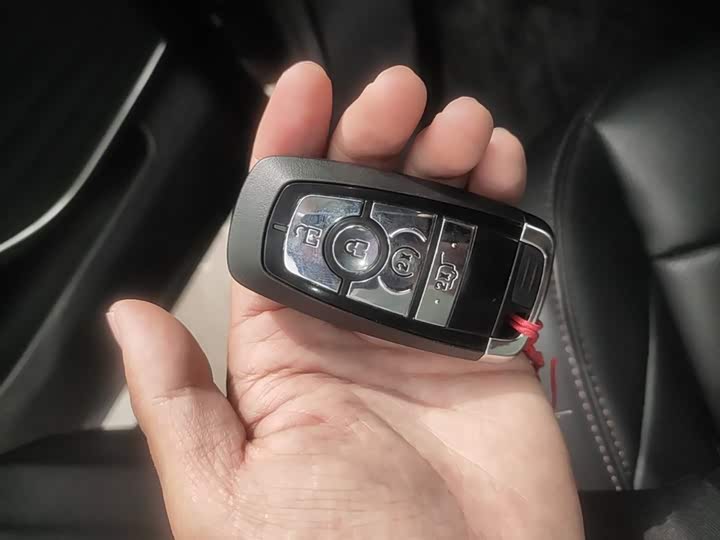 Lincoln Nautilus 2026 2026款 2.0T 两驱启航版