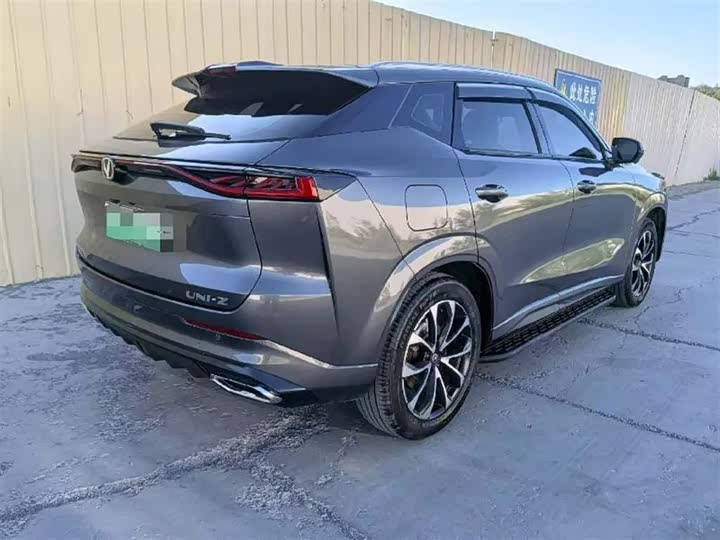 Changan UNI-Z Hybrid 2024 2024款 蓝鲸智电iDD 125km 卓越型