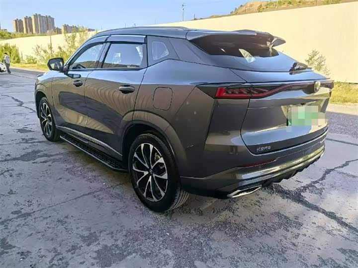 Changan UNI-Z Hybrid 2024 2024款 蓝鲸智电iDD 125km 卓越型