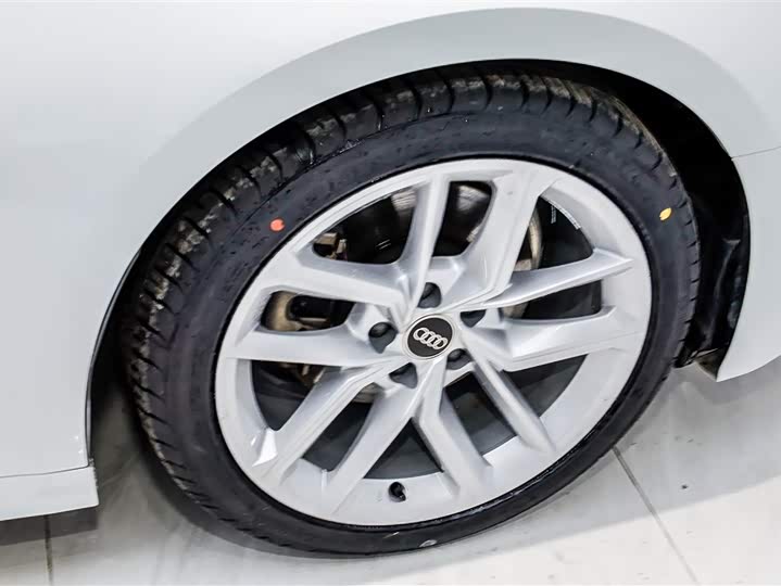 Audi A5 2024 2024款 Sportback 40 TFSI 时尚动感型