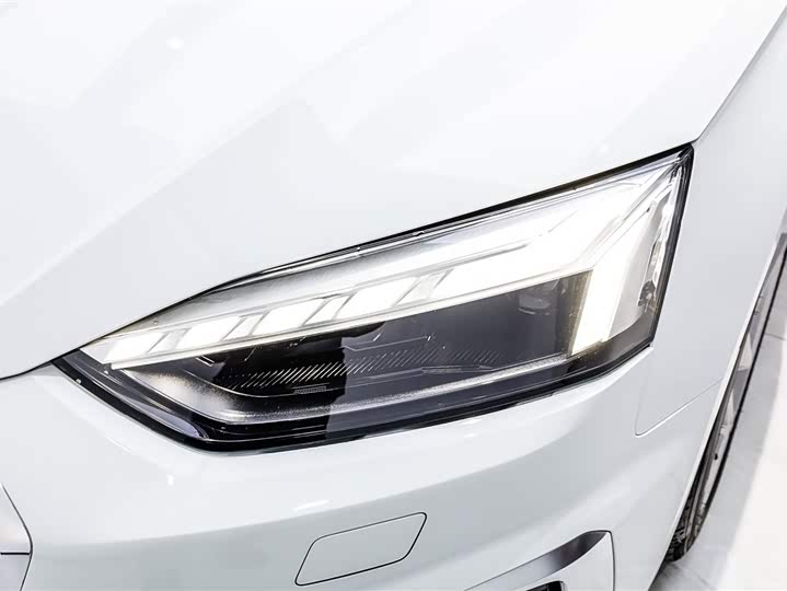 Audi A5 2024 2024款 Sportback 40 TFSI 时尚动感型