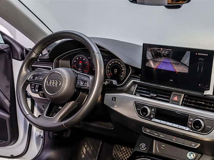 Audi A5 2024 2024款 Sportback 40 TFSI 时尚动感型