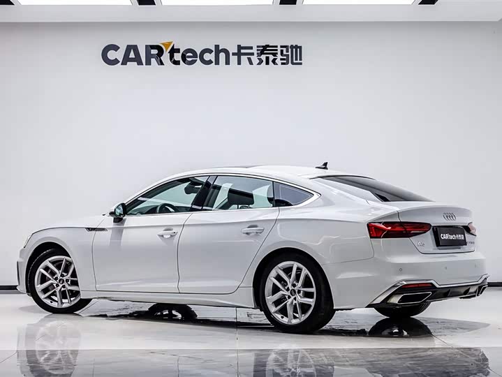 Audi A5 2024 2024款 Sportback 40 TFSI 时尚动感型