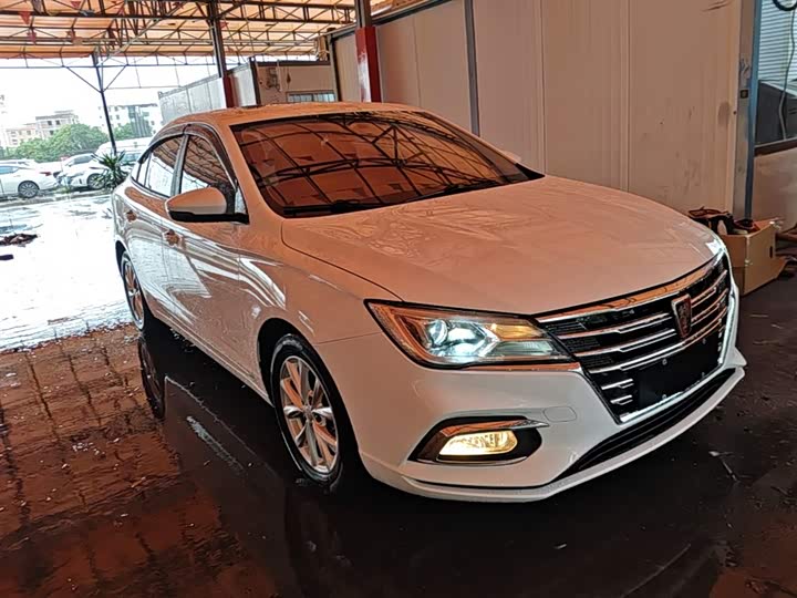 Фото 4 - Roewe i5