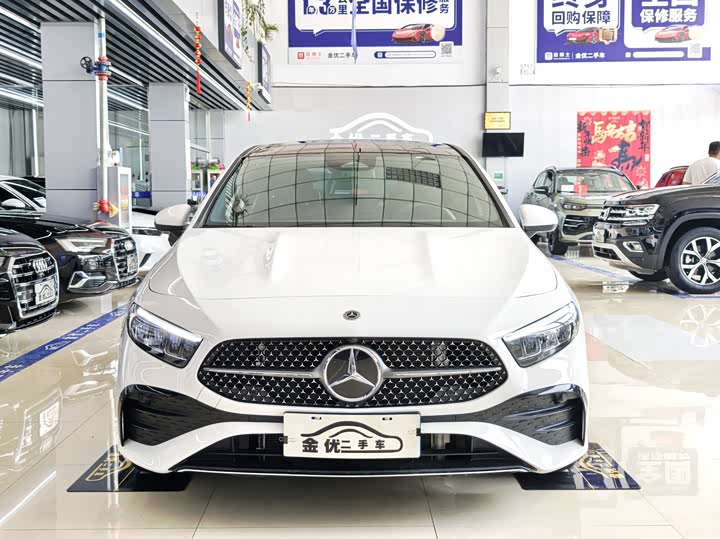 Фото 2 - Mercedes-Benz A-Class
