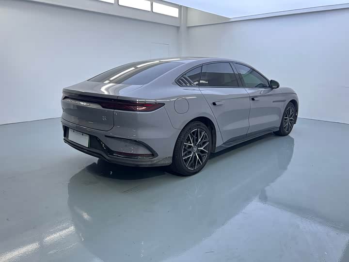 BYD Han 2025 2025款 DM-i 125KM尊贵型