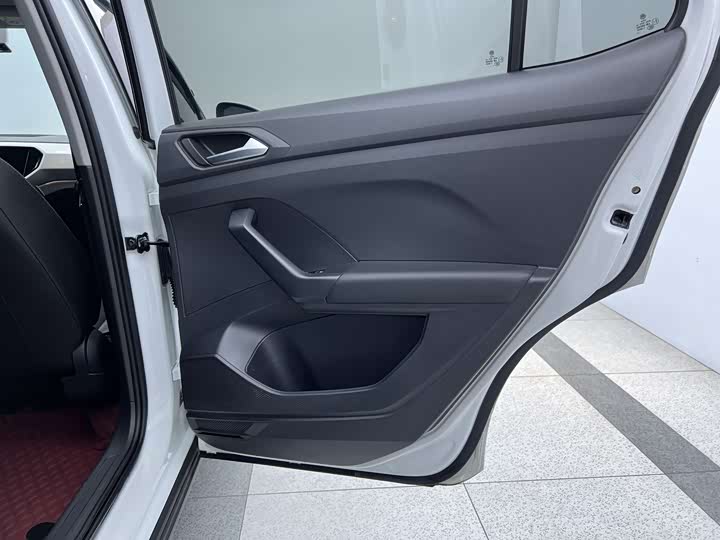Photo 8 - Volkswagen Tacqua