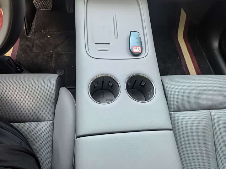 Фото 9 - Nissan N7
