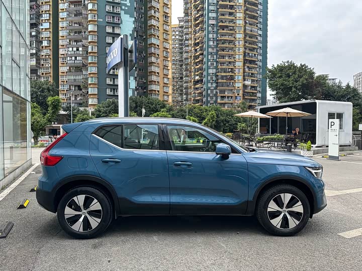 Volvo XC40 2024 2024款 B3 智远豪华版