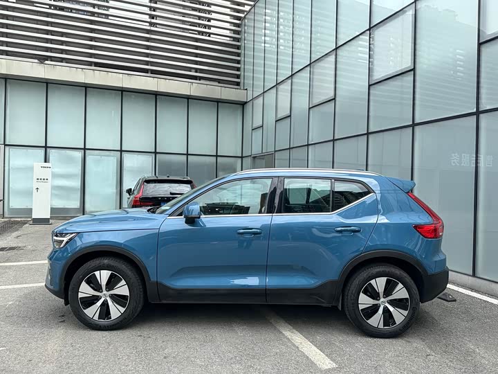 Volvo XC40 2024 2024款 B3 智远豪华版