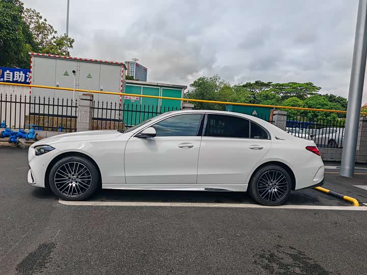 Mercedes-Benz C-Class 2025 2025款 C 260 L 运动版