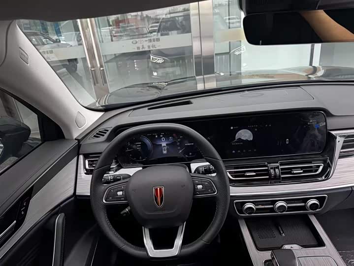 Hongqi HS5 2025 2025款 2.0T 四驱旗享Pro版