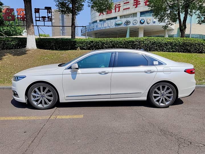 Ford Taurus 2019 2019款 EcoBoost 245 尊享版