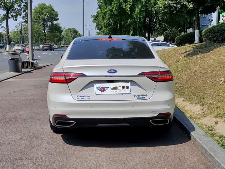 Ford Taurus 2019 2019款 EcoBoost 245 尊享版