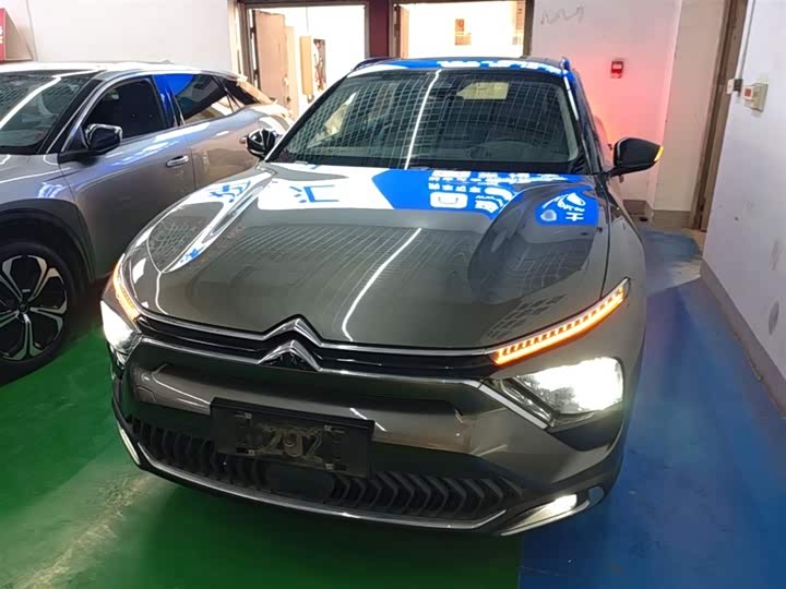 Фото 3 - Citroen C5 X