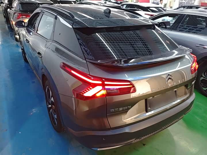 Фото 5 - Citroen C5 X