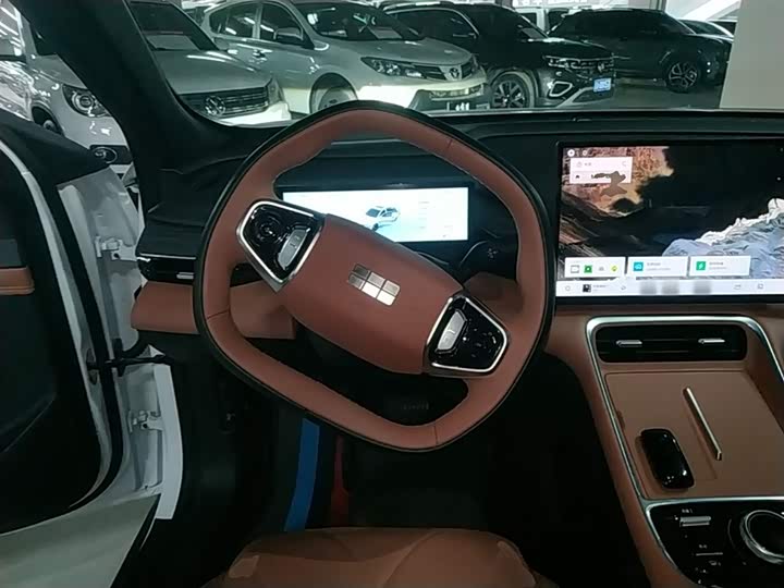 Geely Galaxy L6 2025 2025款 EM-i 140km 探索+版
