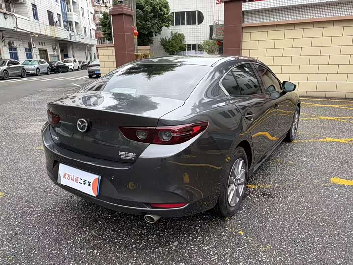 Фото 5 - Mazda 3 (Axela)
