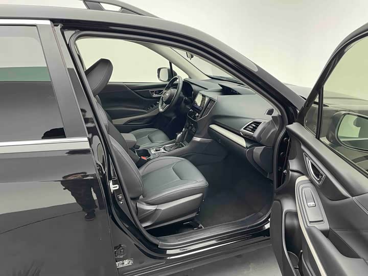 Фото 7 - Subaru Forester