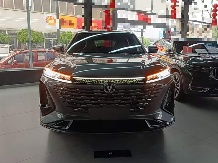 Фото 3 - Changan CS75 Plus