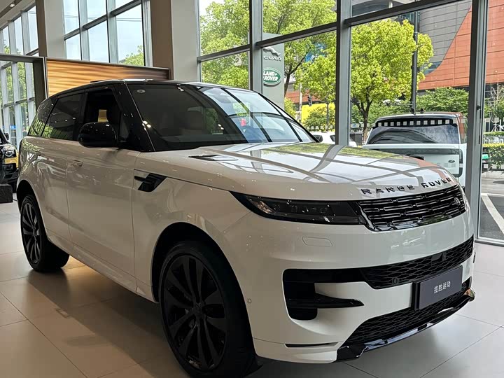 2026 Land Rover Range Rover Sport