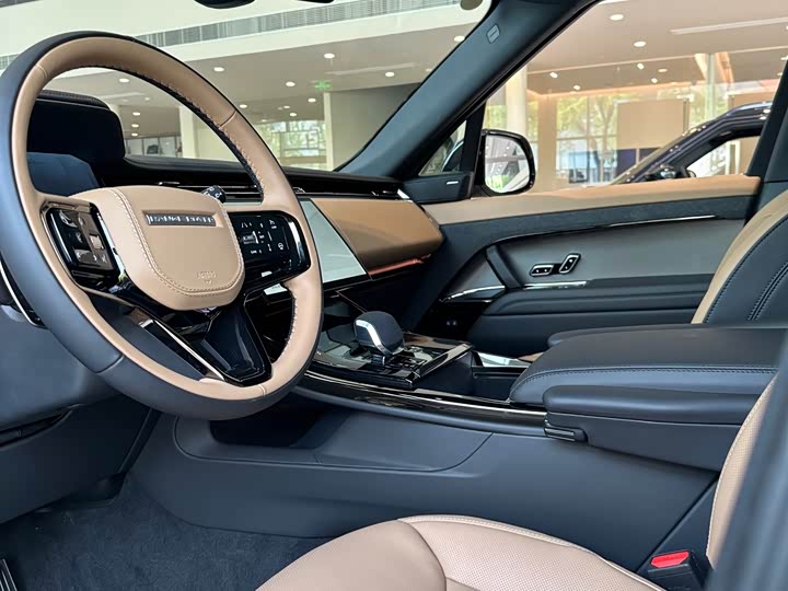 Land Rover Range Rover Sport 2026 2026款 400PS Dynamic SE