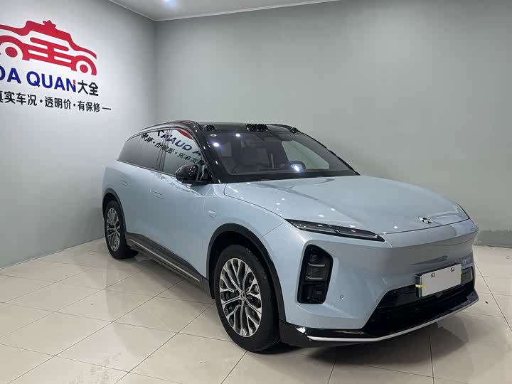 Фото 3 - Nio ES6